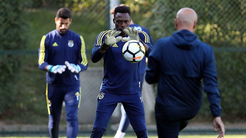 'Fenerbahçe'de derbi öncesi son dakika! Carlos Kameni...