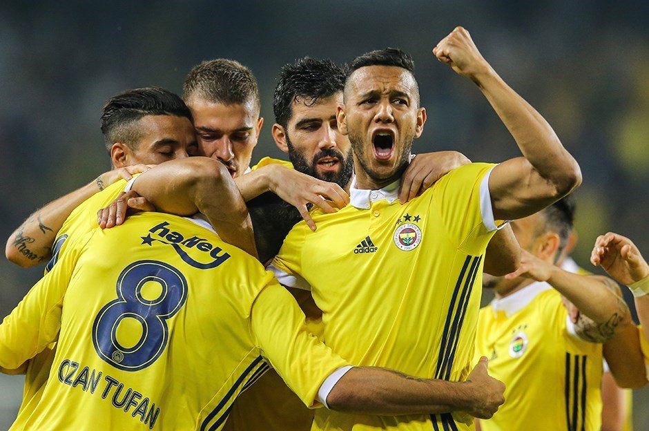 Fenerbahçe'de sürpriz gelişme! Takıma geri dönüyor
