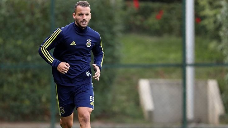 Fenerbahçe’de yedekler hırsla çalışıyor