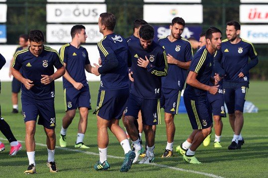 'Fenerbahçeli oyuncu bunalıma girdi, özel terapi