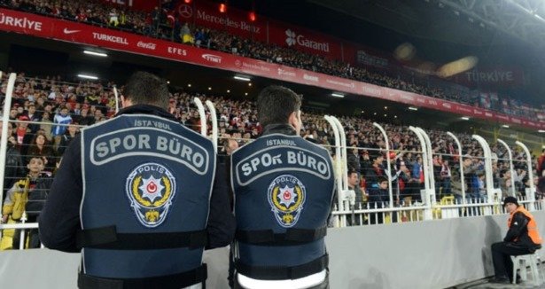 Fenerbahçeli taraftarlarını bekleyen tehlike! Derbiye alınmayacaklar 