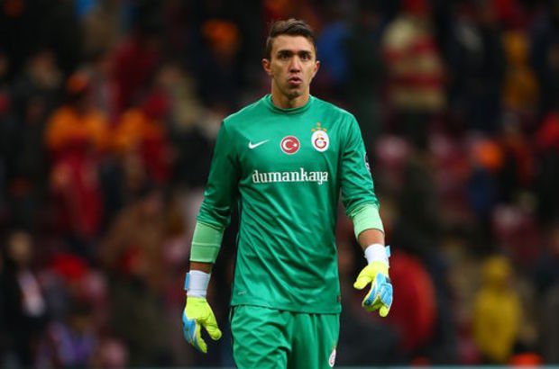 Fernando Muslera’dan itiraf ’’Zorunda kaldık’’