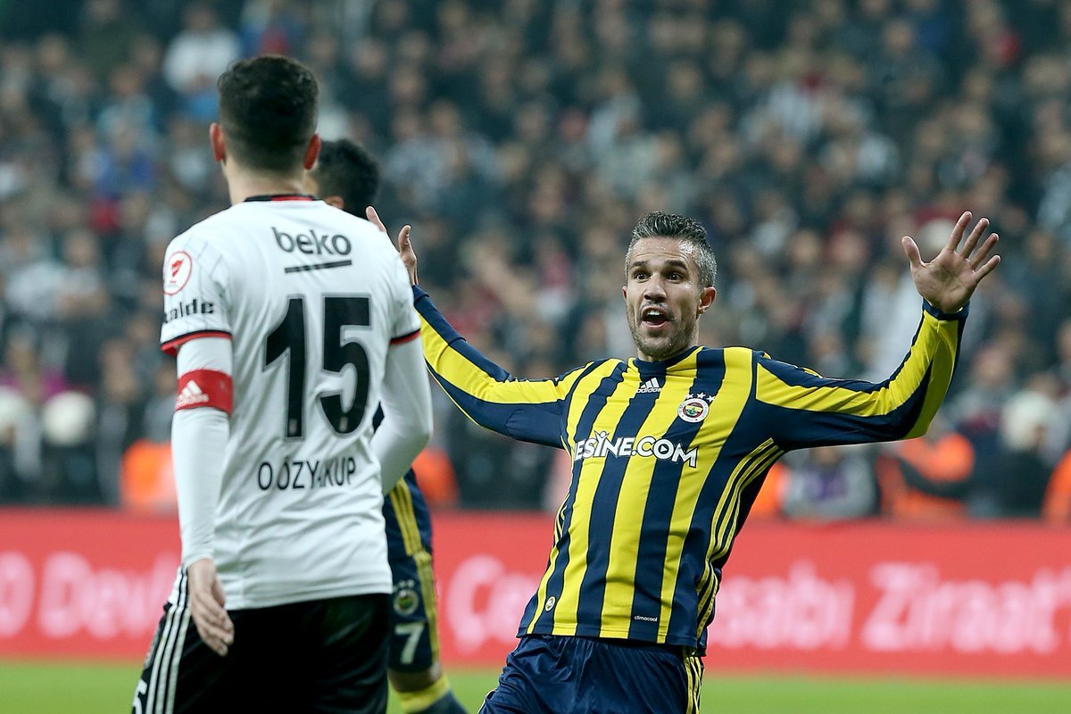 'Flaş! Robin van Persie savcılığa ifade verdi! 