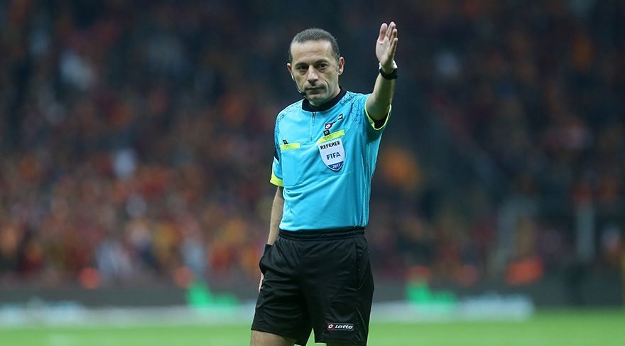 'Galatasaray, Cüneyt Çakır için harekete geçti! MHK...