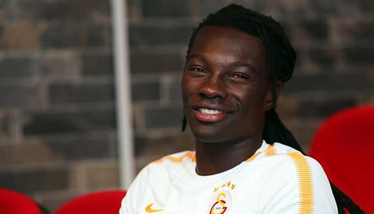 'Gomis en beğendiği Türk futbolcuyu açıkladı! Galatasaray'dan...