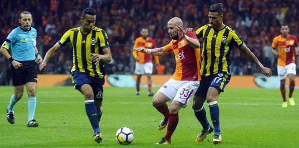 Galatasaray'da Fenerbahçe derbisinde bir ilk yaşandı
