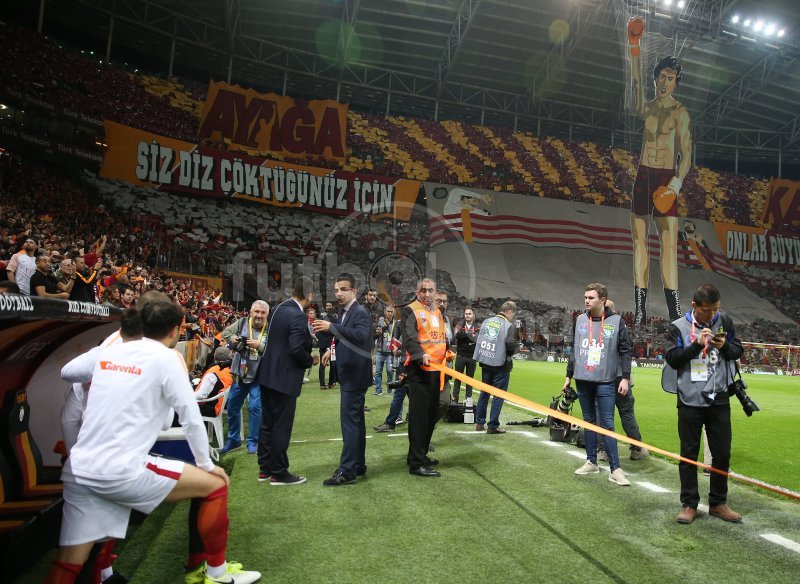 'Galatasaray'dan Fenerbahçe derbisinde Rocky koreografisi