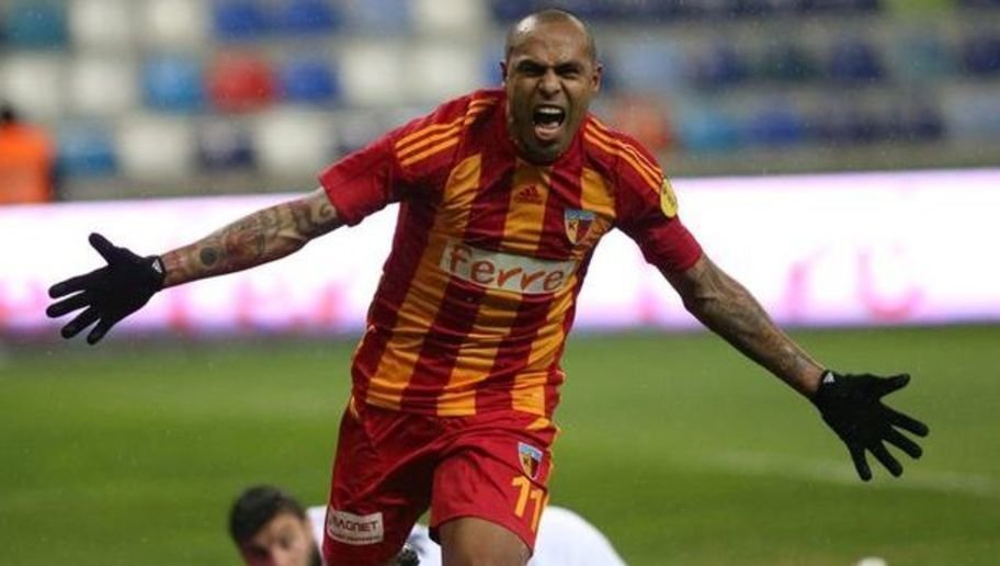 Mert Nobre - (Fenerbahçe, Beşiktaş, Mersin İdmanyurdu, Kayserispor)