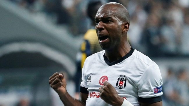 Ryan Babel, dünyaca ünlü gazeteye manşet oldu