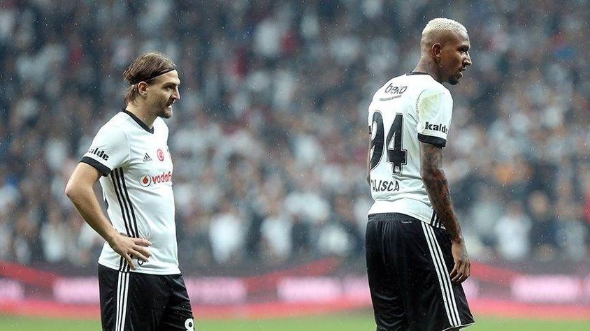 Sen olsan kendine ne lakap takardın?