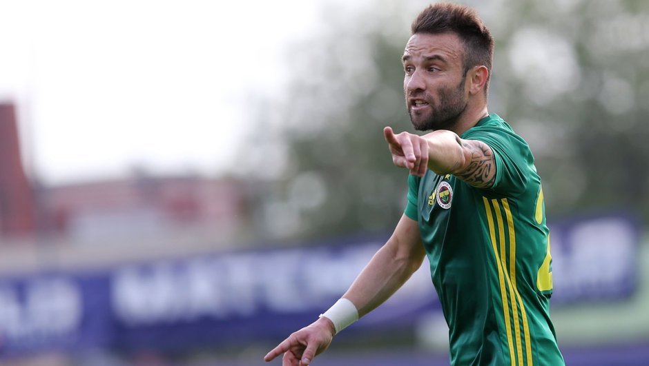 'Valbuena, Fenerbahçe yönetiminin Galatasaray uyarısını dinlemedi! Bakın ne yaptı