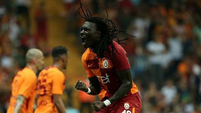 Ve Bafetimbi Gomis resmen açıkladı! İşte sırrı