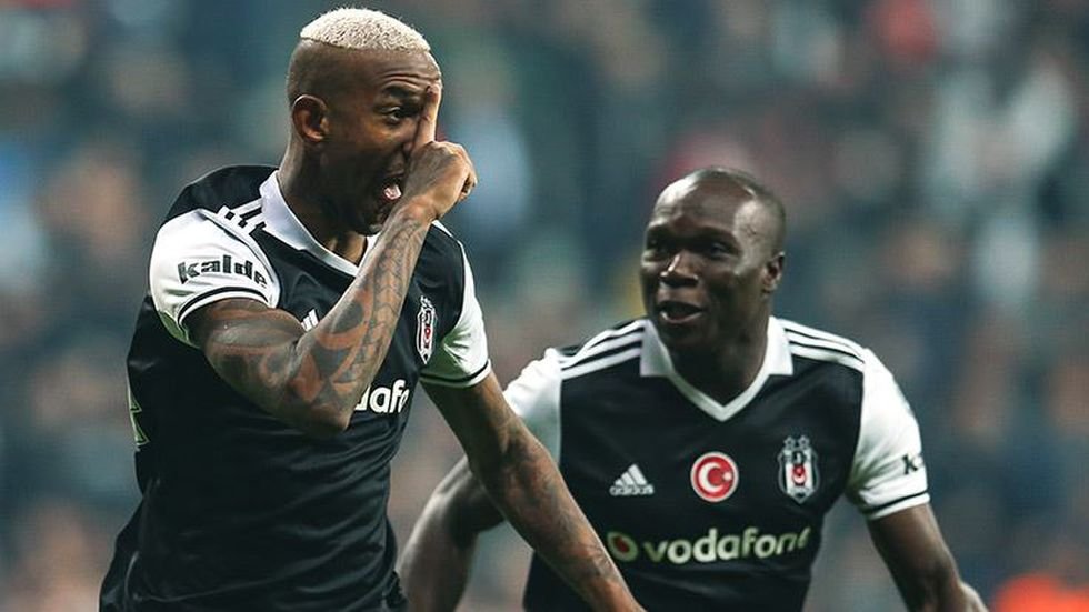 'Ve Beşiktaş'ta flaş gelişme! Aboubakar ile Talisca...