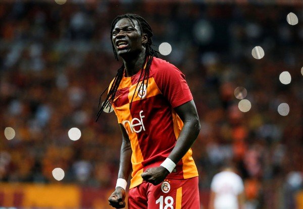 Bafétimbi Gomis: (Swansea City➡ Galatasaray)