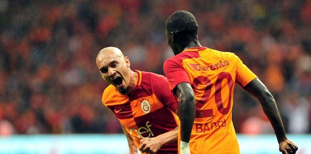 3 isim sınırda
