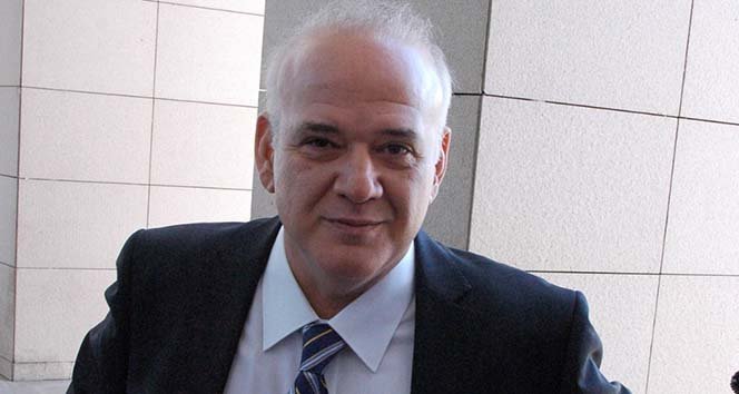 'Ahmet Çakar'dan Fenerbahçe'ye eleştiri! 