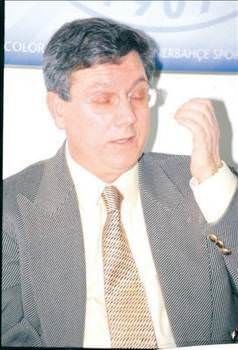 Aziz Yıldırım