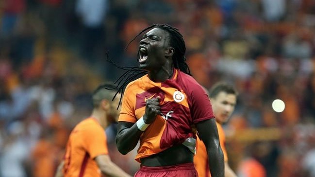 Bafetimbi Gomis'ten şaşırtan görüşme! Neler konuşuldu?