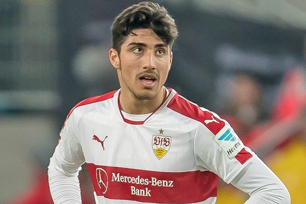 Berkay Özcan (Stuttgart)