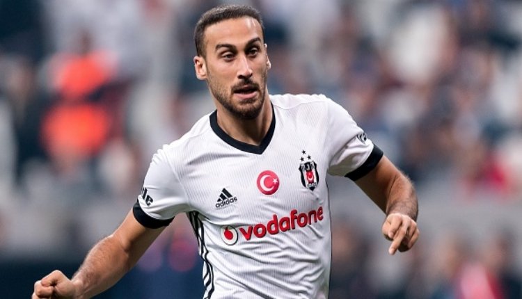 Beşiktaş yönetimden yıldız oyuncu için kritik madde!