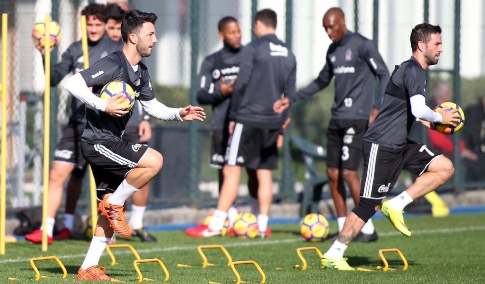 Beşiktaşlı oyuncu sakatlıktan kurtuluyor!