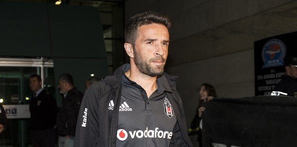 Beşiktaş’ta Gökhan Gönül’ün sakatlık haberleri