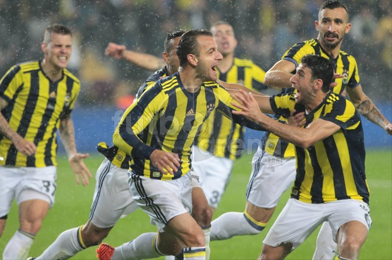 'Fenerbahçe maçı sonrası Beşiktaşlıları kızdıran paylaşım! Soldado ve Negredo...