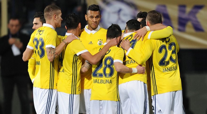 'Fenerbahçe'de ilk 11 için büyük sürpriz! U21'den genç isim...