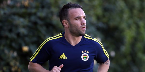 Fenerbahçe'de Mathieu Valbuena için kritik karar! Bundan sonra...