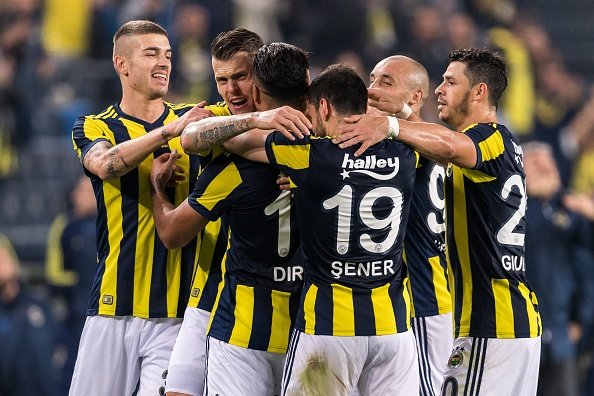 'Fenerbahçe'de sol bek için yeni iddia! Takasla beraber...