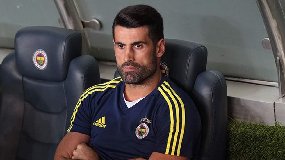 'Fenerbahçe'de Volkan Demirel'den Aykut Kocaman'a; 