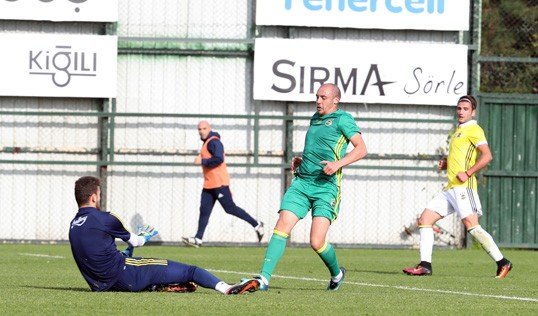 Fenerbahçe'de Yiğithan, Soldado ve Aatif şov yaptı