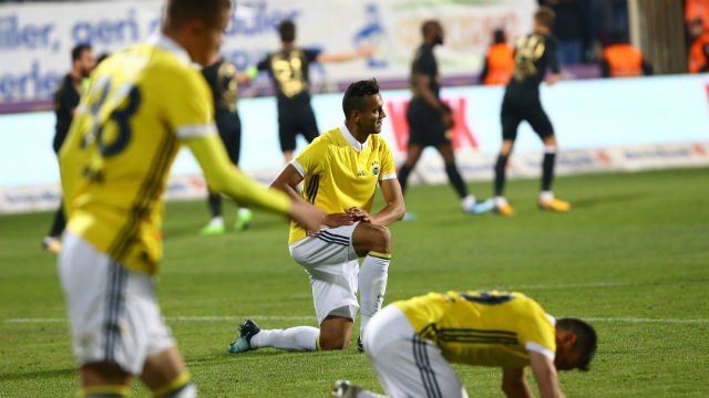 Fenerbahçe'de yıldız oyuncu geri dönüyor