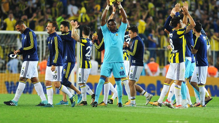 Fenerbahçeli oyuncu ayrılık kararını açıkladı! 