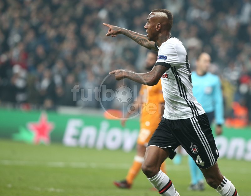 FENERBAHÇE’NİN REKORUNA DA ORTAK OLDU