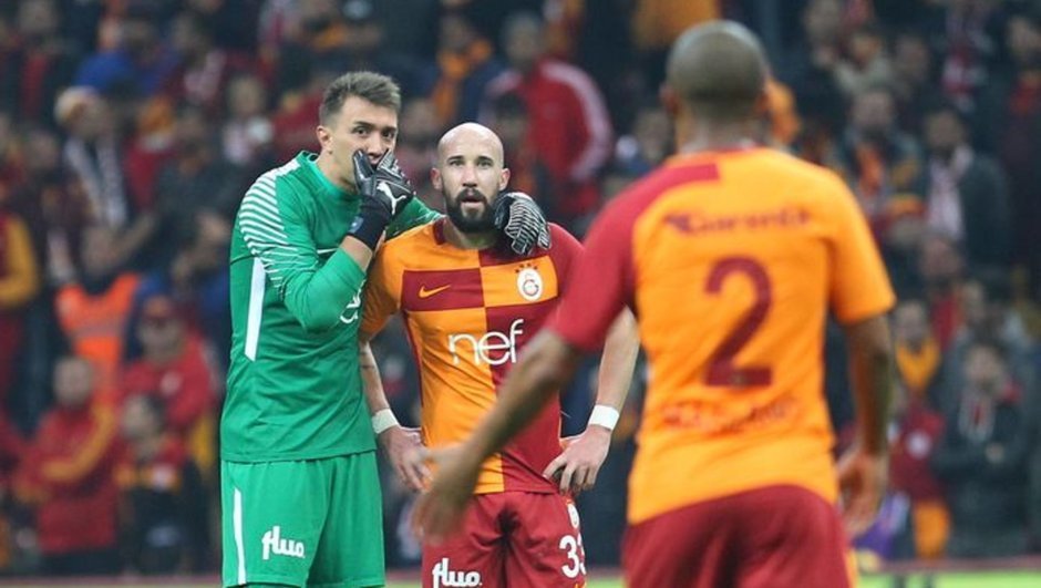 'Galatasaray'da devre arası operasyonu! Sol bek yolda...