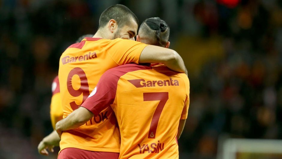 'Galatasaray'da oyunculara flaş sözler: 