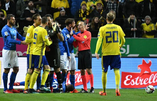 Gecenin skandalı! Cüneyt Çakır...