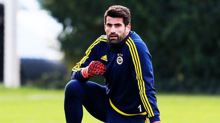 'İşte derbide Volkan Demirel'e telefon atan taraftara verilen ağır ceza