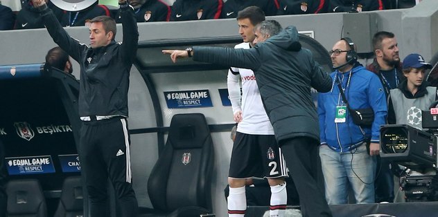 Kulübe krizi! Bu kez de Mitrovic...