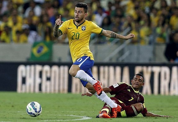 Lucas Lima (Santos)