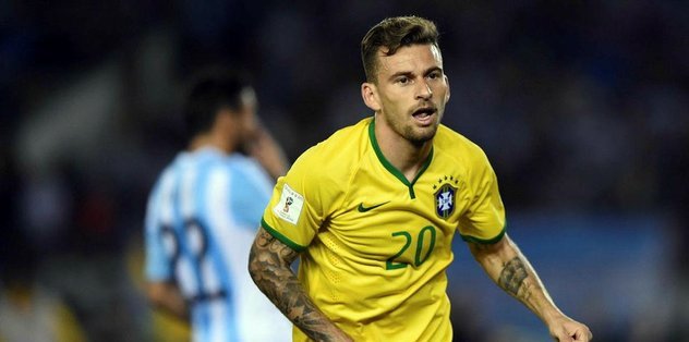 Lucas Lima’yı kaptılar