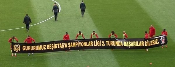 Malatyaspor’dan Beşiktaş’a özel pankart
