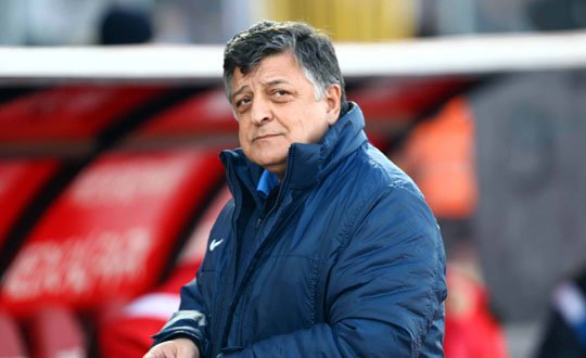 merhaba hocam. öncelikle hoşgeldiniz. kariyerinizdeki en büyük pişmanlığınız nedir?