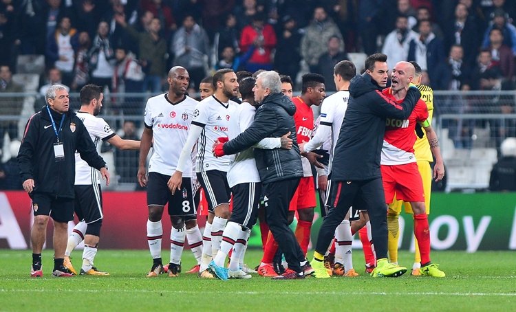'Monaco maçı sonrası kavga çıktı! Quaresma ile birbirine girdi