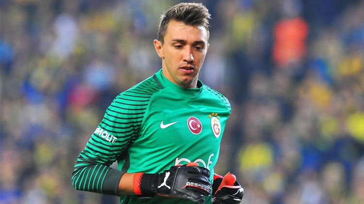 'Fernando Muslera'dan takım arkadaşlarını yakacak itiraflar