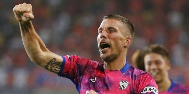 Podolski gitmek istediği takımı açıkladı