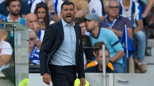 Porto'nun hocasından Beşiktaş taraftarı ve Aboubakar itirafı