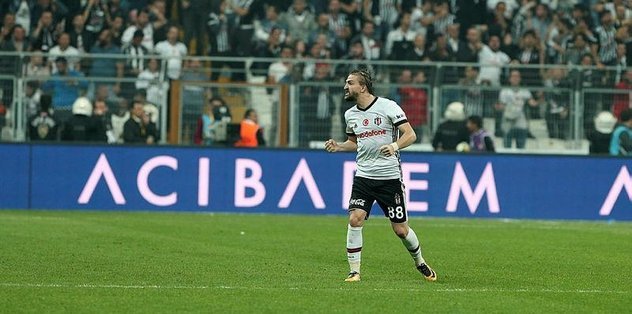 Tedbir çıkarsa Caner oynar!