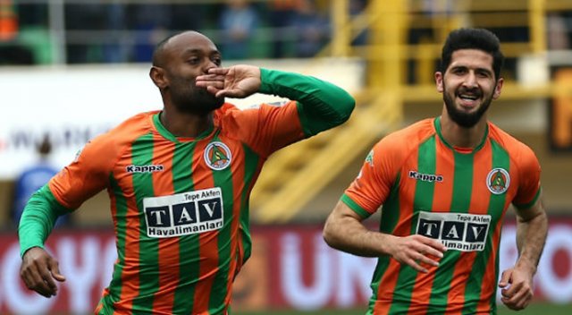 Vagner Love, Fenerbahçe’de başarılı olur mu?